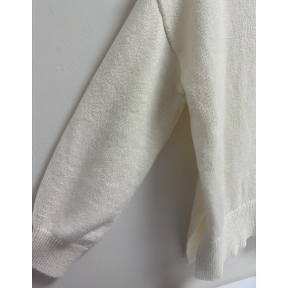 Dazy Women's Turtleneck Sweater Size M Cream White Pullover Drop Shoulder NWT - Picture 3 of 6